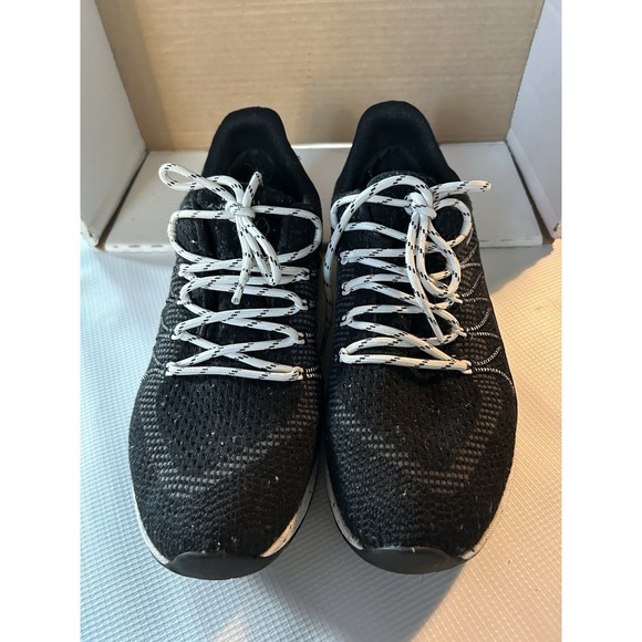 Merrell Shoes - Merrill Black Tennis Shoes Women's Size 10 Low Top Lace Up Sneakers